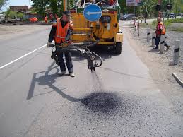 В Оренбурге ремонтируют дорогу на ул. Терешковой